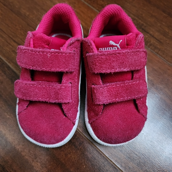 PUMA "Kinder-Fit" Suede 2 Straps Sneaker - Picture 2 of 4